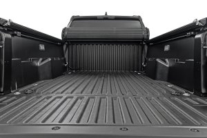 Toyota Tacoma Hard Roll Up Bed Cover - Rough Country - Sleek Flush, Low-Profile Design - Matte black - '24-'26 Toyota Tacoma Hard Roll Up Bed Cover - Rough Country - Sleek Flush, Low-Profile Design - Matte black - '24-'26